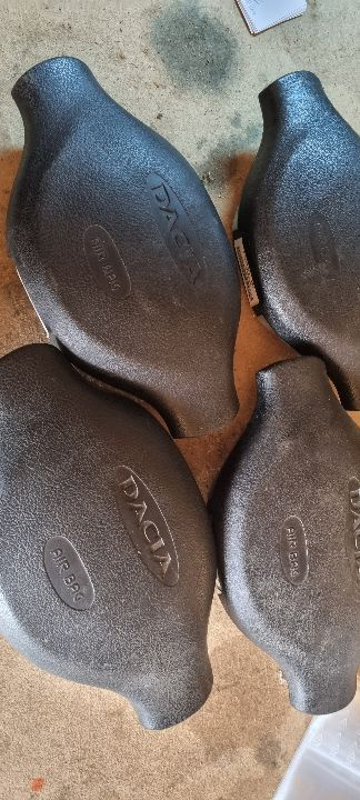 00072 00073 00074 00075 Airbag volan dacia logan 8200405784 8200546962 8200748155a