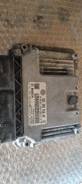 00103 Ecu calculator motor skoda 1.4 tsi 03c906016ak