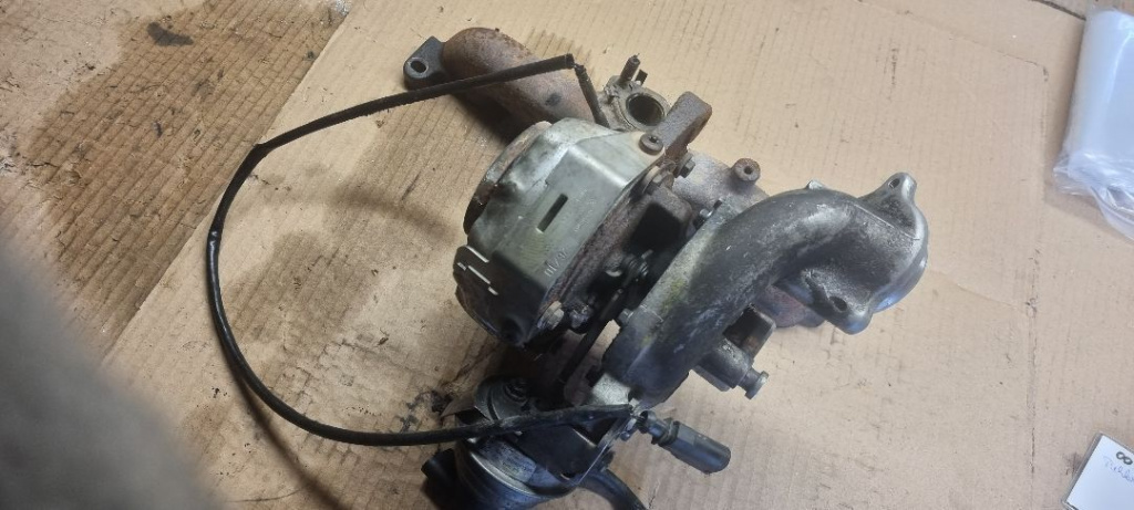 00286 Turbina 1.6 tdi cay 03L253016T