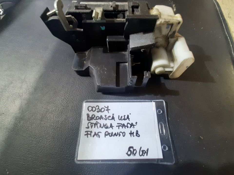 00307 Broasca usa stanga fata Fiat Punto Hatchback