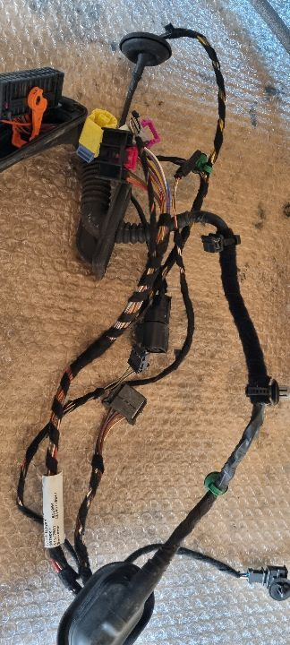 00621 Instalatie electrica usa dreapta fata vw tiguan 5n2971121b