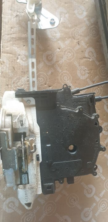 00633 Broasca usa dreapta fata Mitsubishi Outlander