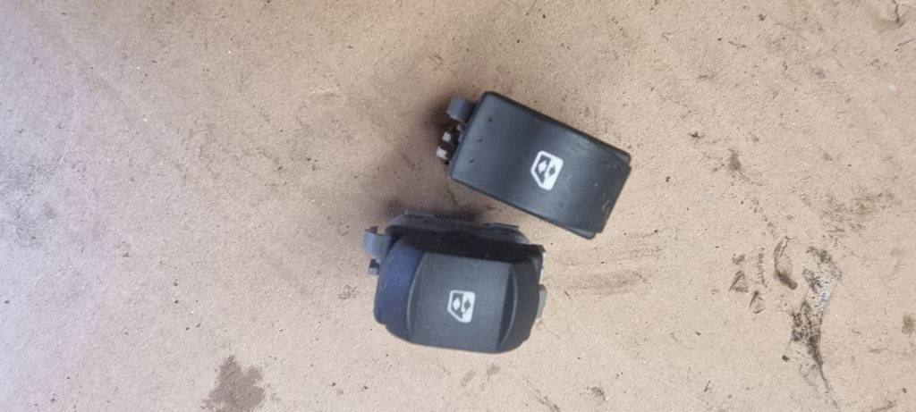 00721 01279 Buton geamuri electrice Renault Megane 2 2808202