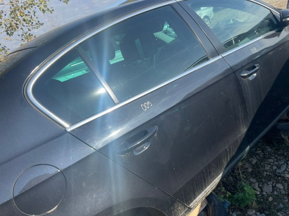 009 Aripa Dreapta Spate Volkswagen Passat B7 Berlina