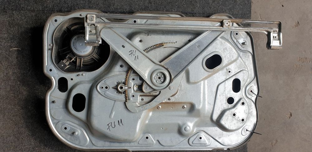 00907 Macara electrica geam dreapta fata Ford Focus