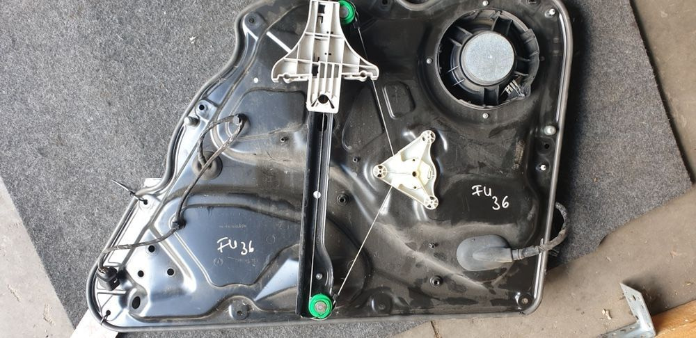 00911 Macara electrica geam usa stanga spate Vw Passat (3C2)