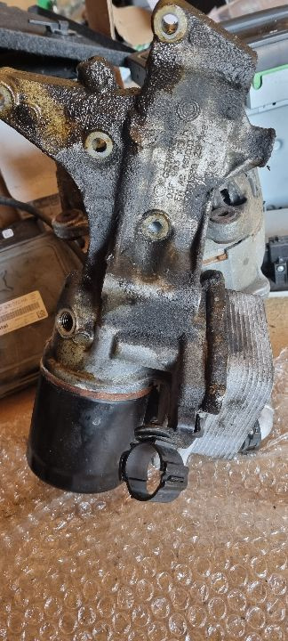 01179 Racitor ulei termoflot 1.2 tsi 03f117021a