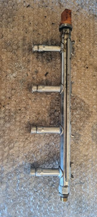 01227 Rampa injectoare 1.2 tsi 03f133320c 320210102