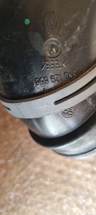 01394 Tub turbo vw 2.0 tdi 5n0129656