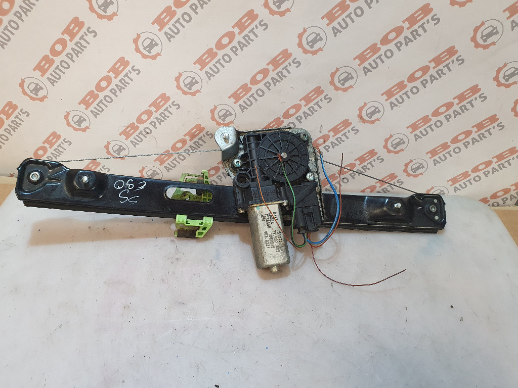 0142 71002603 MOTORAS + MACARA STANGA SPATE BMW E90 BERLINA