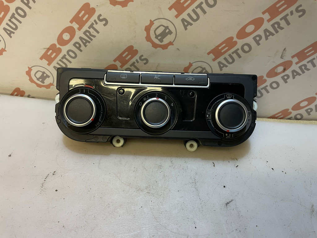 01422 Modul climatronic Vw Passat B7