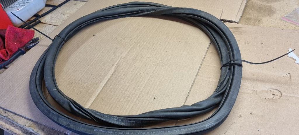 01431 Cheder usa stanga spate vw golf 7 5g6867913