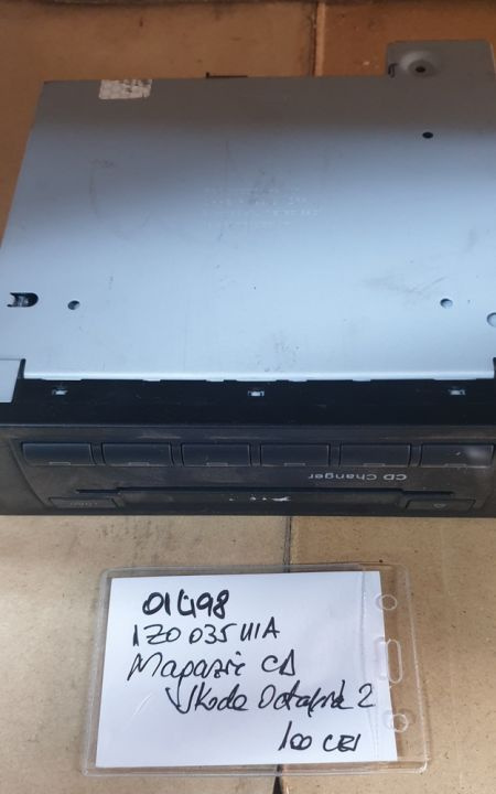 01498 Magazie CD Skoda Octavia 2 1Z0035111A