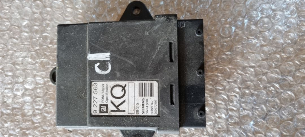 01991 Modul usa dreapta fata Opel Vectra C 9227563 360572197 1B/L15