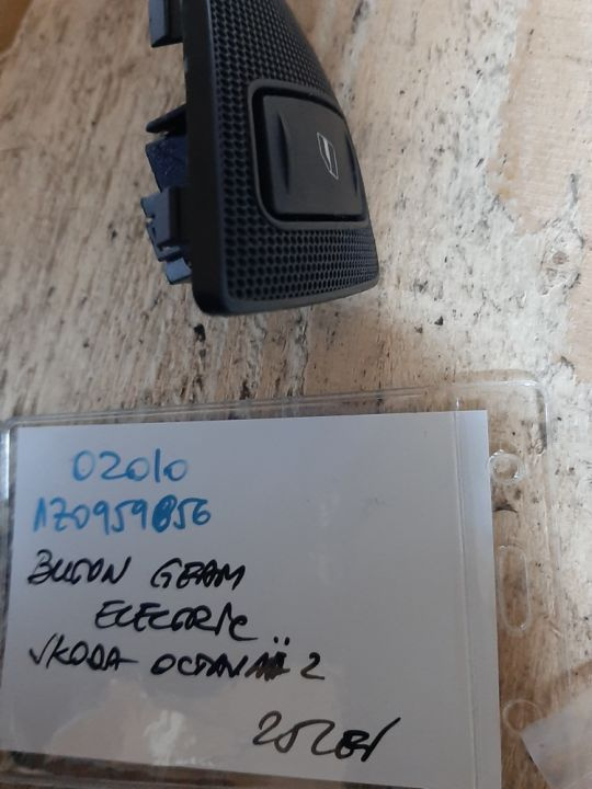 02010 Buton geam electric Skoda Octavia 2