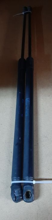 02286 Amortizoare haion Seat Ibiza pret per bucata/ Pret per set 80 lei
