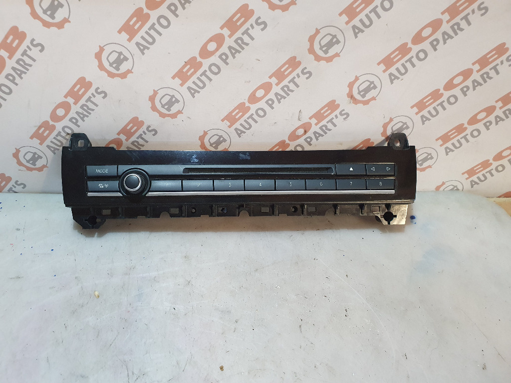 0231 PANOU COMENZI RADIO CD BMW F10