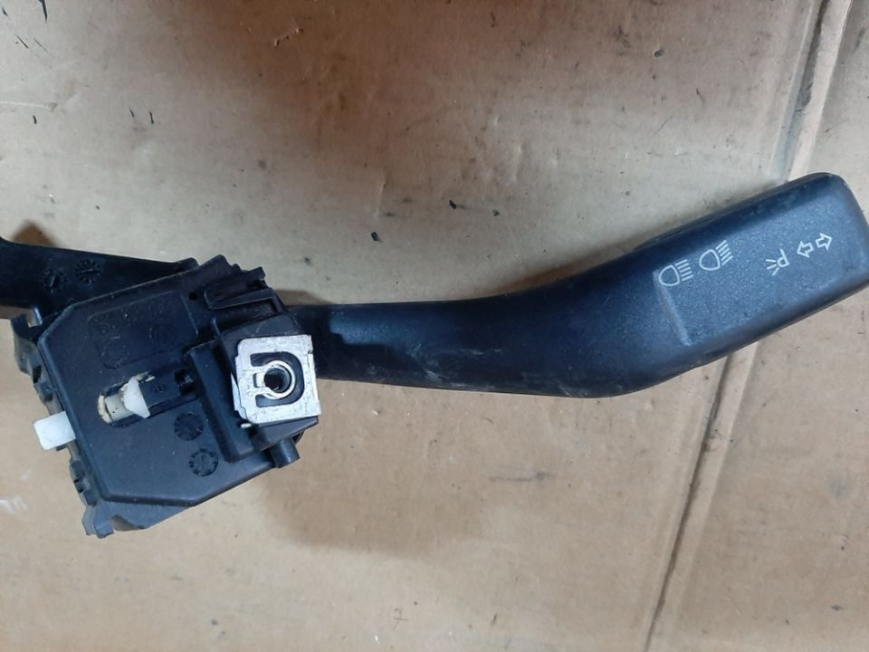 02326 Maneta lumini Vw Touran 2003-2010