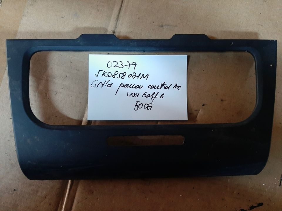 02379 Grila panou control AC Vw Golf 6