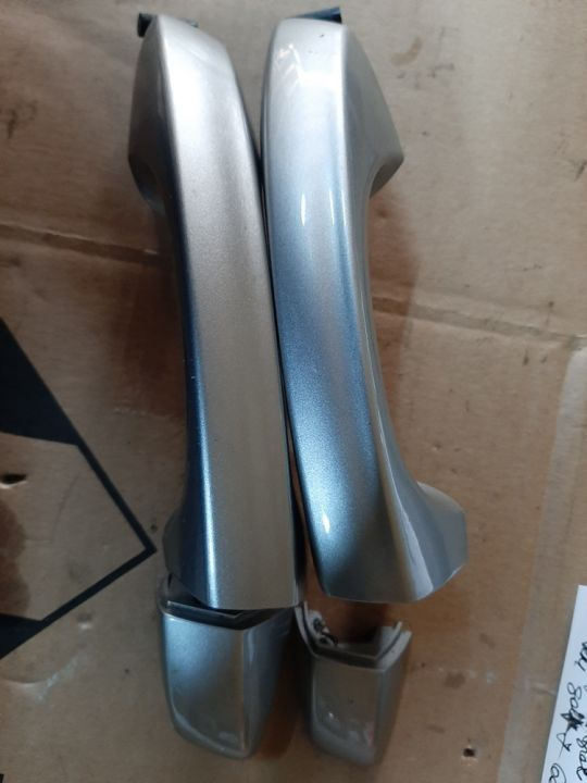 02719, 02723 Maner exterior usa stanga far/spate Vw Golf 7