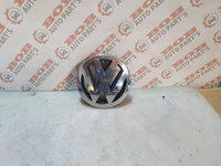 0279 EMBLEMA VOLKSWAGEN 5M0853601