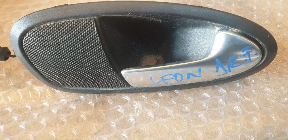 02887 Maner cu tweeter dreapta fata Seat Leon