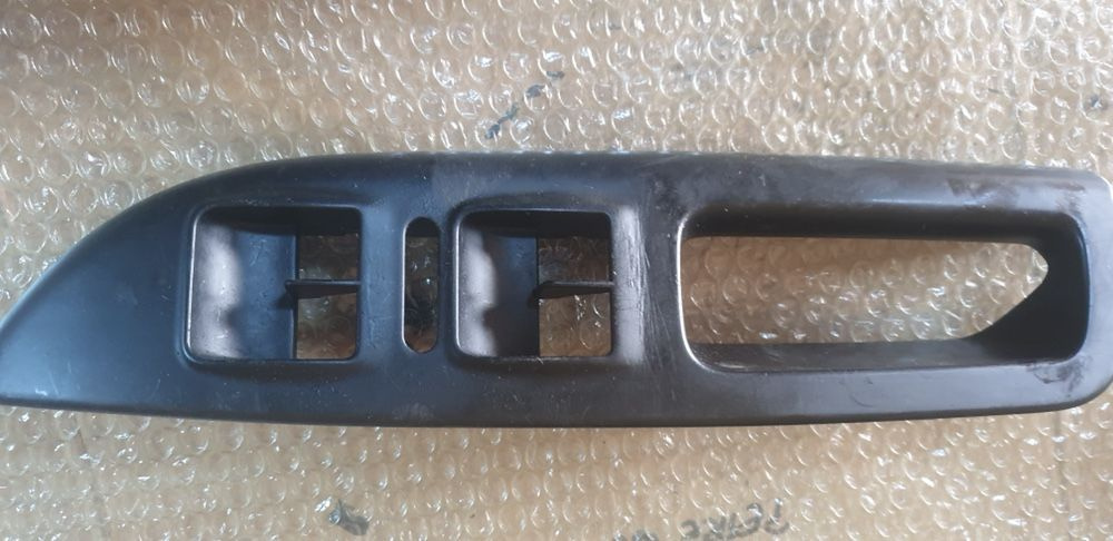 02935 Panou comenzi geam stanga fata Skoda Octavia 2