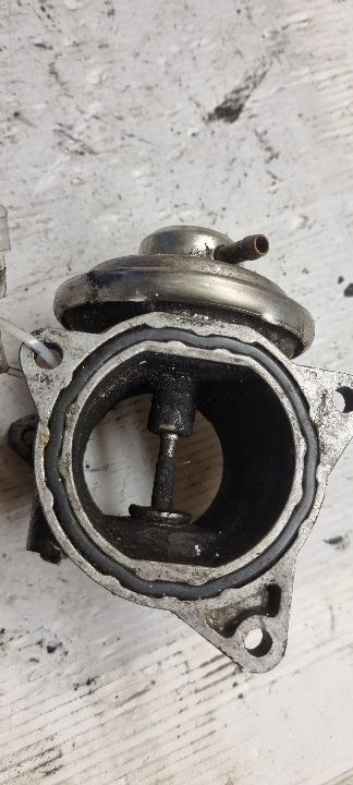 03017 Supapa egr 1.9 tdi 038131501af