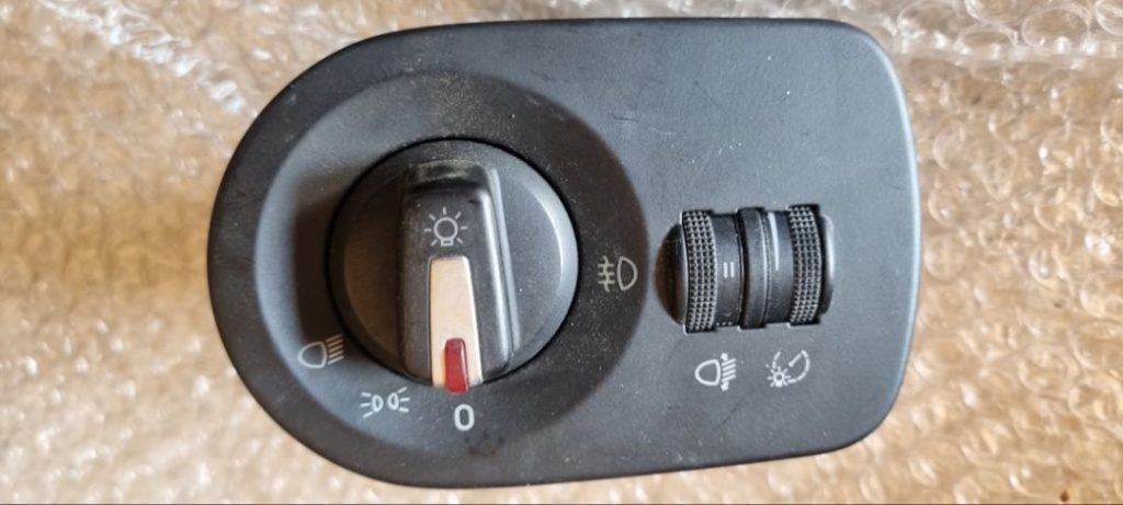 03044 Comutator lumini si buton reglaj lumini Seat Leon 1P2941431AL/5P0919094A