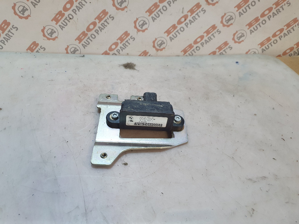 0311 6778421 01 SENZOR / MODUL ESP BMW