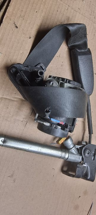 03118 Centura siguranta cu capsa stanga fata renault megane 3 868850008r