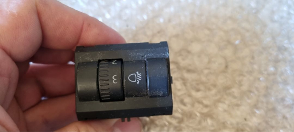 03168 Buton reglare lumini Skoda/ Seat