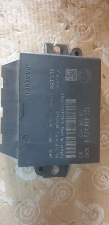03663 Calculator / Modul parcare Skoda Octavia