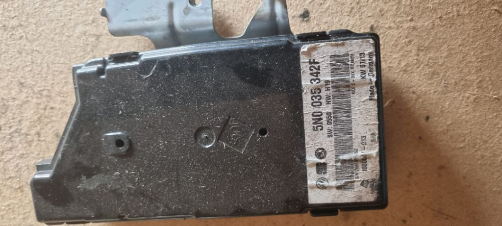 03788 04376 Modul audio skoda seat volkswagen 5n0035342f