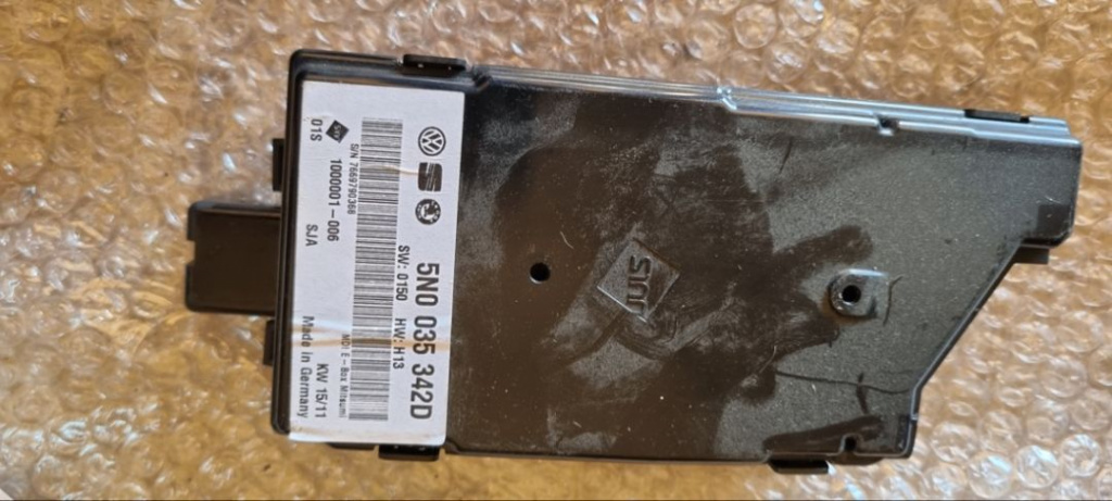 03789 Modul audio multimedia Vw Passat, Skoda Octavia 5N0035342D