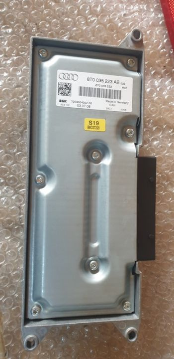 03867 Amplificator audio Audi A4 B8 vari