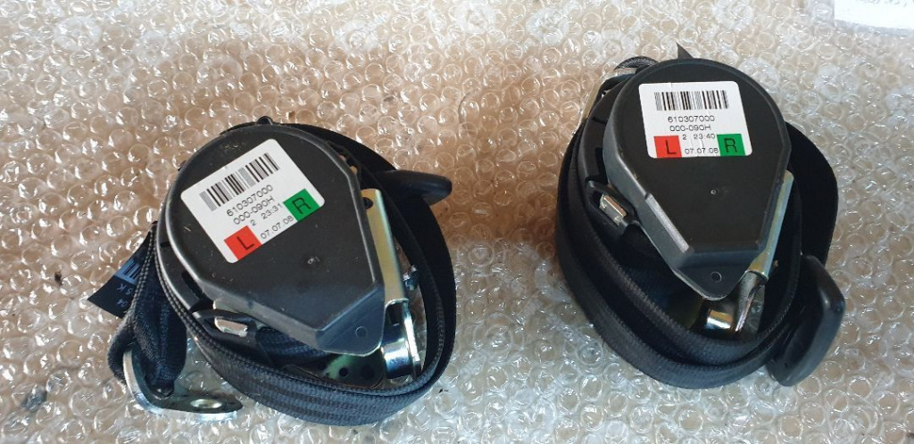 03909 03908 Centura siguranta spate audi a4 b8 610307000