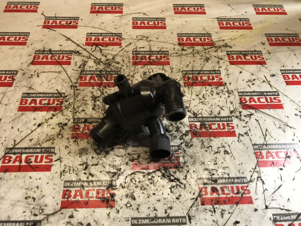 03L121111R corp termostat vw Passat B7 1.6 cayc