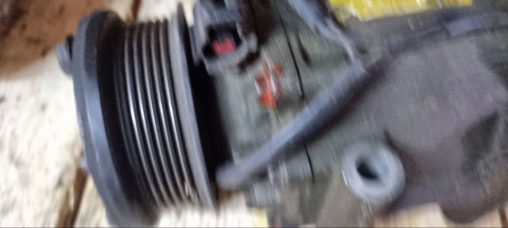 04114 Compresor AC Ford Fiesta