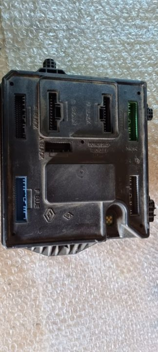 04178 Modul control BSM Renault Megane 3, Scenic 3 2009-2015