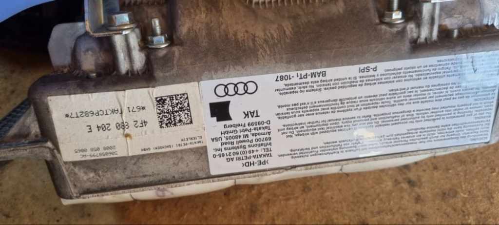 04239 Airbag pasager Audi A6