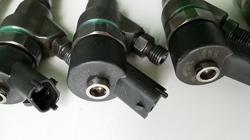 0445110044 9637536080 Bosch Injector Chevrole