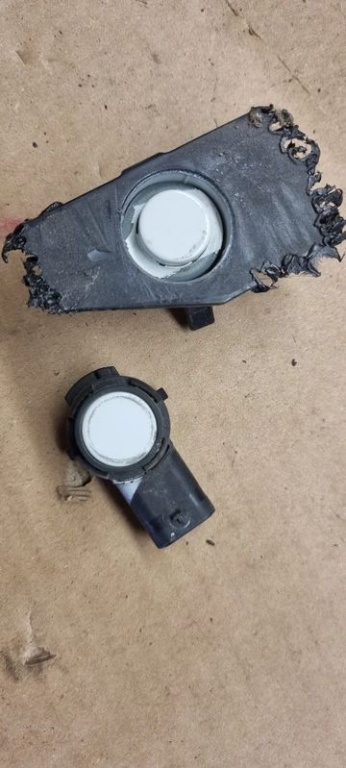 04559 Senzori parcare spate audi vw 5q0919275b