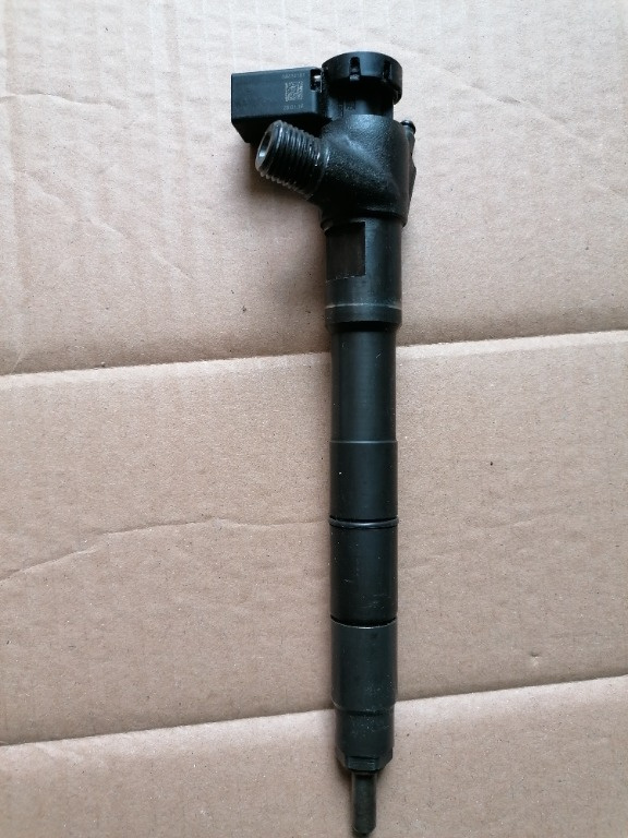 04L130277D 28370681 Delphi Injector Audi