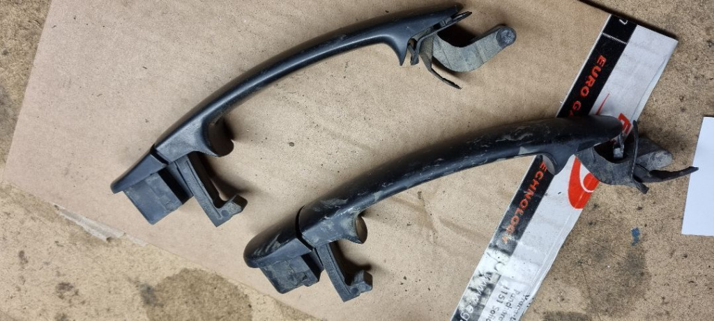 05024 Maner exterior usa vw up 5n0837205m