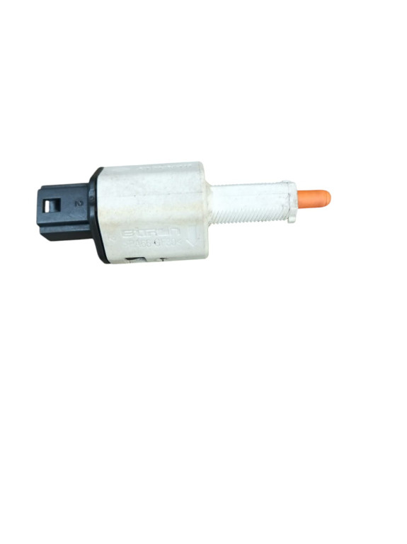 0519 COMUTATOR LUMINI STOP RENAULT Megan