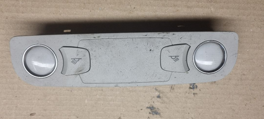 05238 Plafoniera lampa plafon spate audi a6 c6 4l0947111b