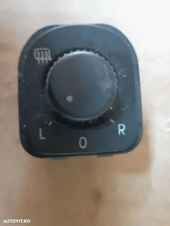 05278 Buton reglaj oglinzi VOLKSWAGEN 1K0959565L