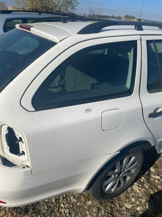 054 Aripa Dreapta Spate Skoda Octavia 2 Break