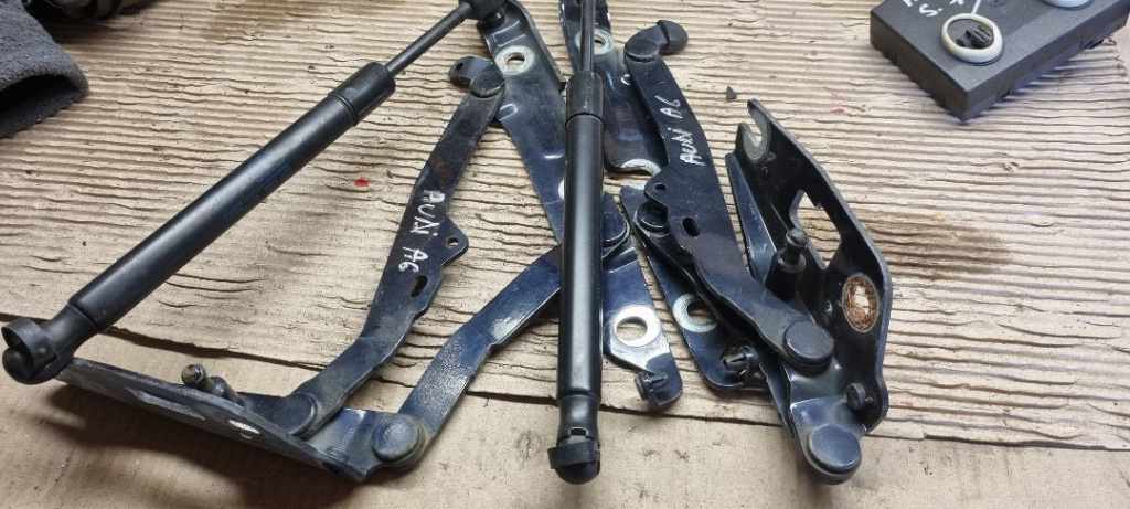 05494 Balamale capota portbagaj cu amortizor audi a6 c6 europa 4f5827302d